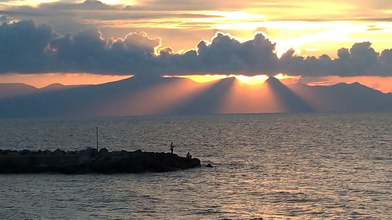 Villetta Dei Tramonti Трапето Екстериор снимка